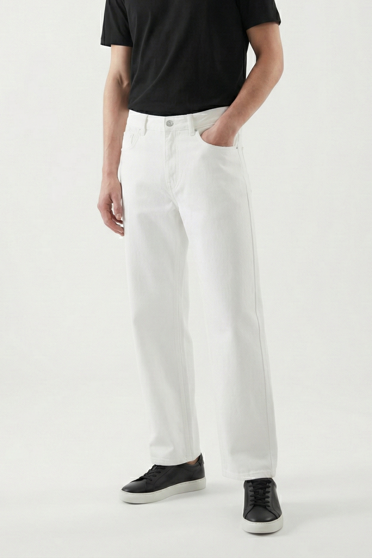 Cavendish Wear Frost White Relaxed Straight Denim front view