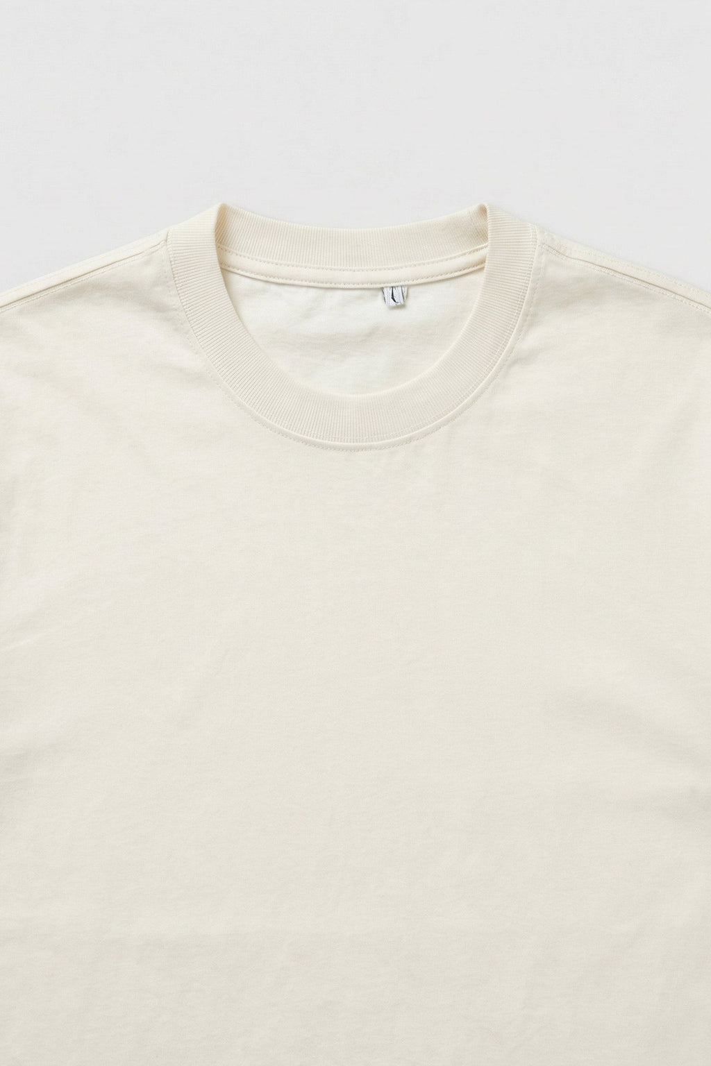 Cavendish Wear White Regular Fit Basic T-Shirt detail view